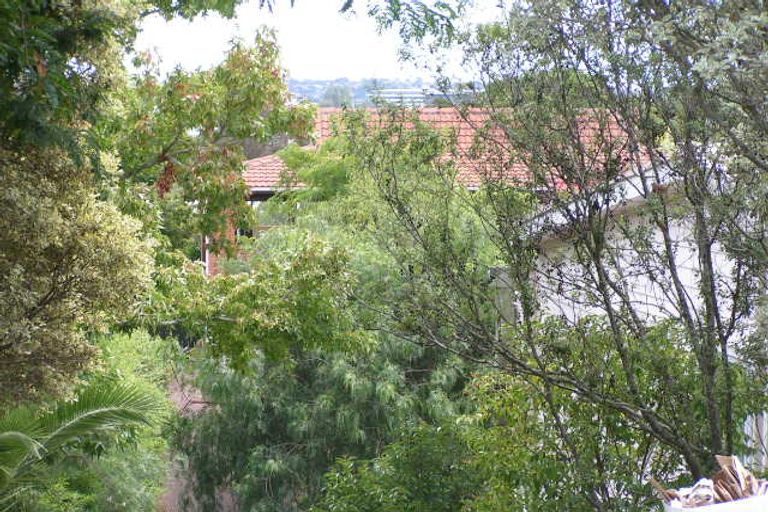Photo of property in 1/11 Norman Road, Hauraki, Auckland, 0622