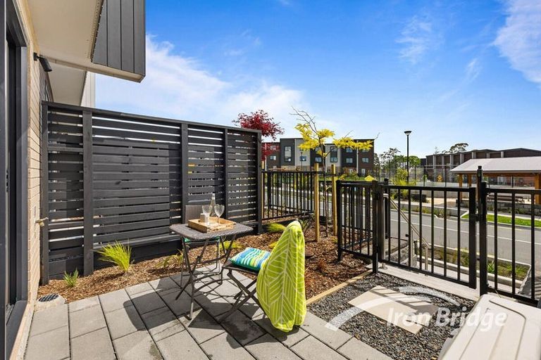 Photo of property in 51 Jabuka Street, Glen Eden, Auckland, 0602