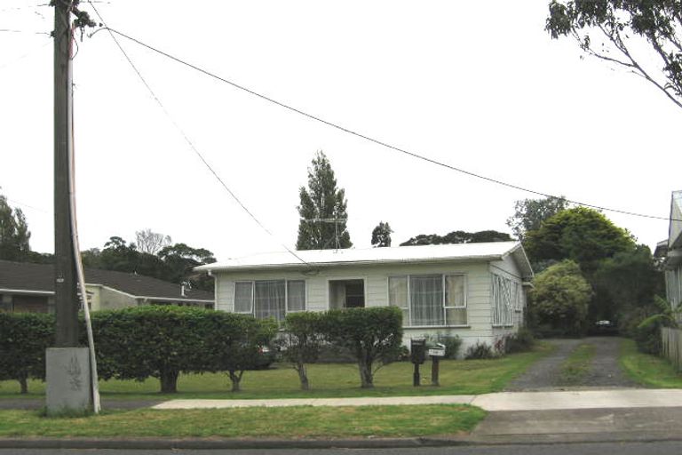 Photo of property in 1/61 Glendale Road, Glen Eden, Auckland, 0602