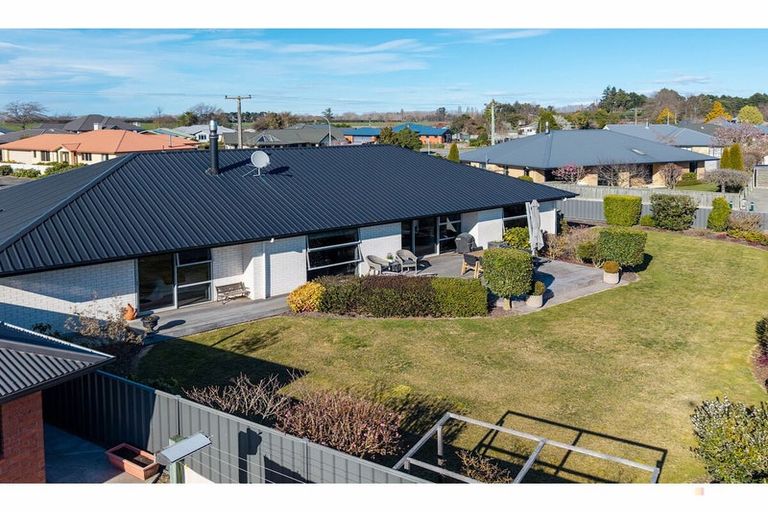 Photo of property in 24 Tancred Street, Geraldine, 7930