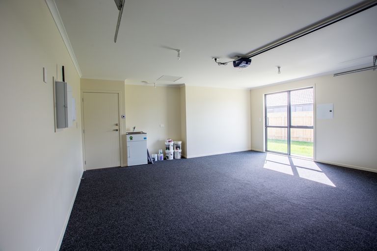 Photo of property in 7 Devon Lane, Carterton, 5713