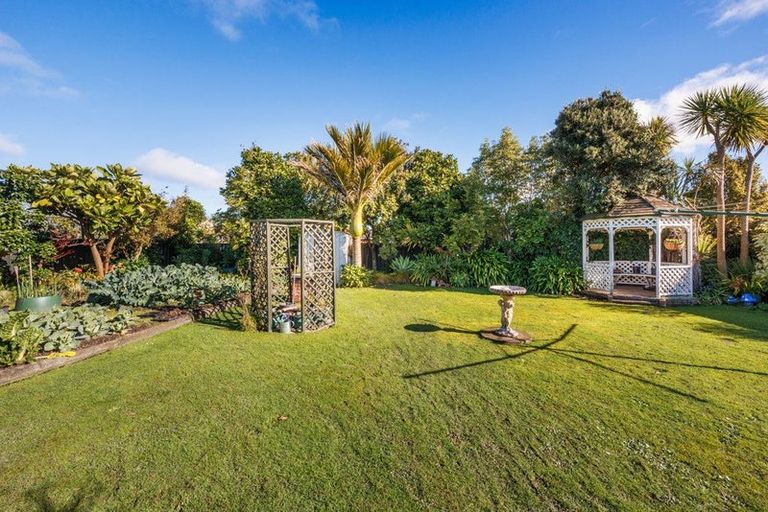 Photo of property in 21 Karina Terrace, Roslyn, Palmerston North, 4414