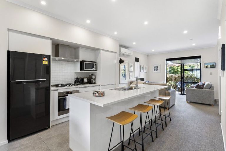 Photo of property in 11 Saltmarsh Road, Hobsonville, Auckland, 0616