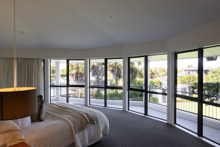 Photo of property in 36 Napier Street, Jervoistown, Napier, 4112