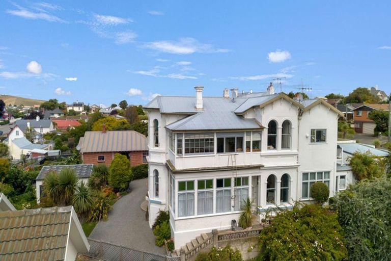 Photo of property in 1 Greta Street, South Hill, Oamaru, 9400