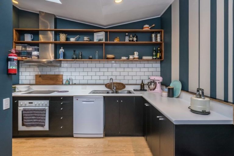 Photo of property in Dixonlane Apartments, 14/7 Feltex Lane, Te Aro, Wellington, 6011