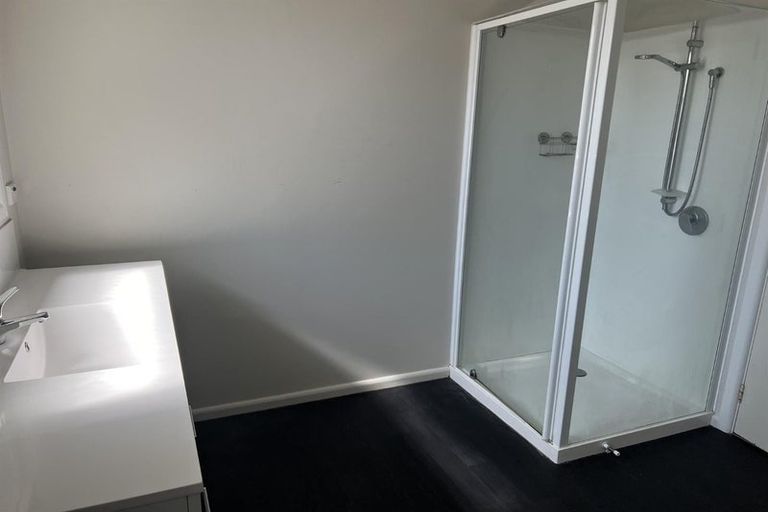 Photo of property in 6 Colligan Street, Upper Riccarton, Christchurch, 8041