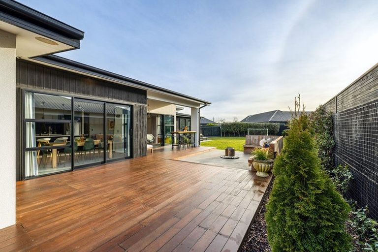 Photo of property in 14 Kohunga Crescent, Bottle Lake, Christchurch, 8083