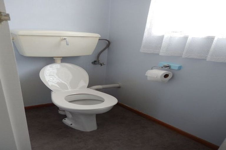 Photo of property in 102 Kilbirnie Crescent, Kilbirnie, Wellington, 6022
