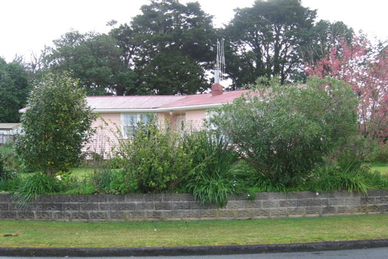 Photo of property in 4 Mcinnes Avenue, Te Kamo, Whangarei, 0112