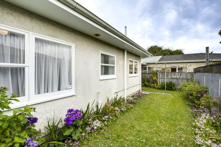 Photo of property in 3/180 Gloucester Street, Taradale, Napier, 4112