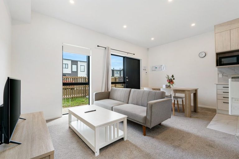 Photo of property in 6 Aumarire Lane, Favona, Auckland, 2024