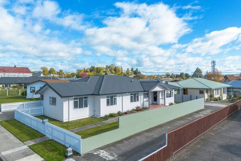 Photo of property in 10a Wellington Road, Waipukurau, 4200