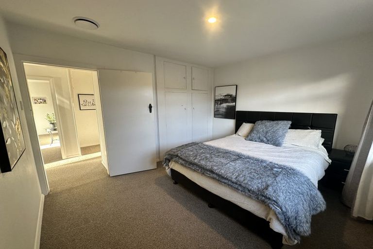 Photo of property in 16 Bentley Street, Russley, Christchurch, 8042