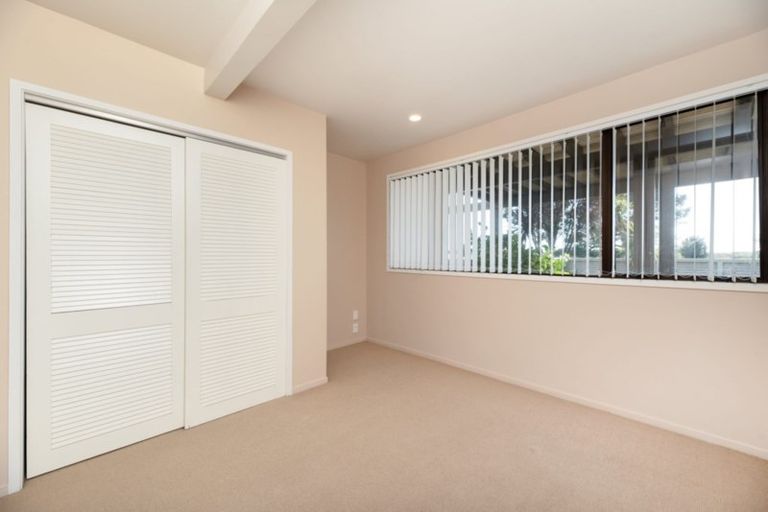 Photo of property in 874a Papamoa Beach Road, Papamoa Beach, Papamoa, 3118