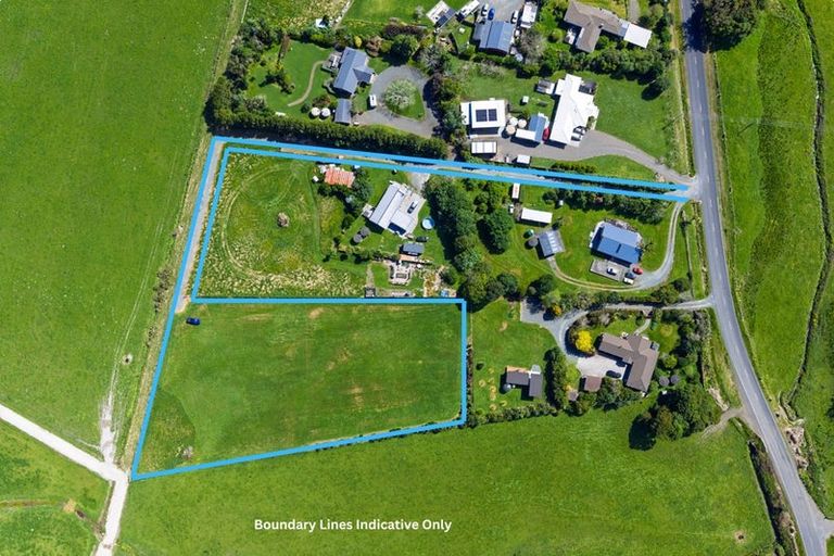 Photo of property in 158c South Road, Waipu, 0582