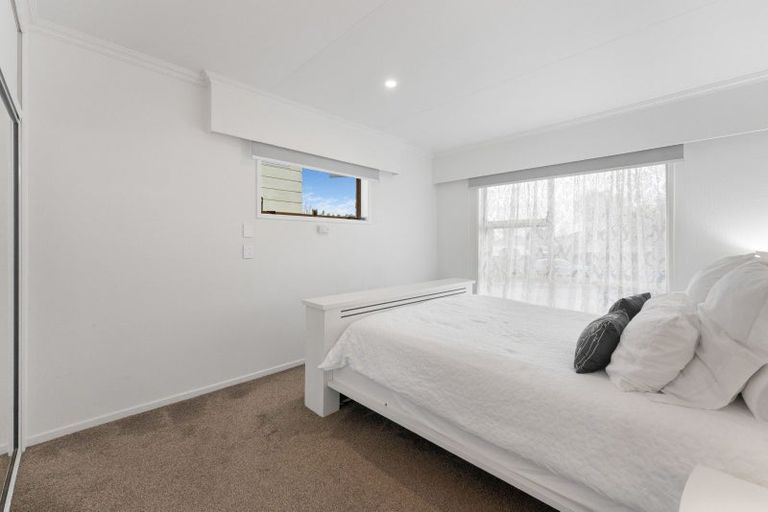 Photo of property in 55 Hawai Street, Two Mile Bay, Taupo, 3330
