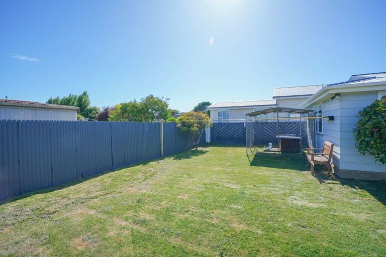 Photo of property in 1 Stirling Street, Windsor, Invercargill, 9810