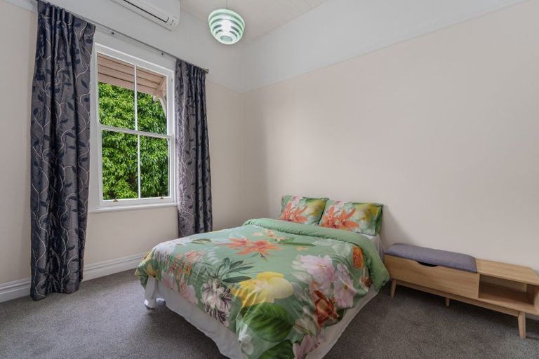 Photo of property in 435 College Street, Hokowhitu, Palmerston North, 4410