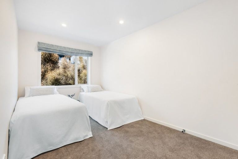 Photo of property in 2 Island View Place, Wanaka, 9305