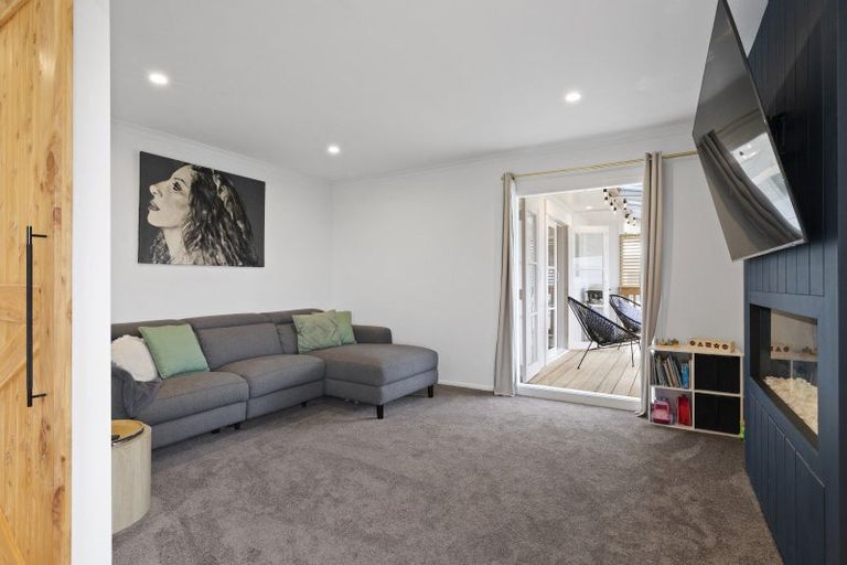 Photo of property in 1a Routly Avenue, Pukekohe, 2120