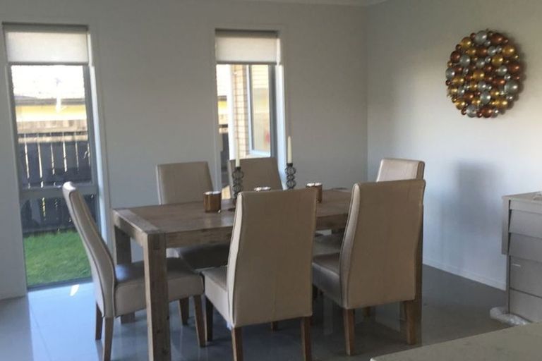 Photo of property in 178 Helenslee Road, Pokeno, 2472