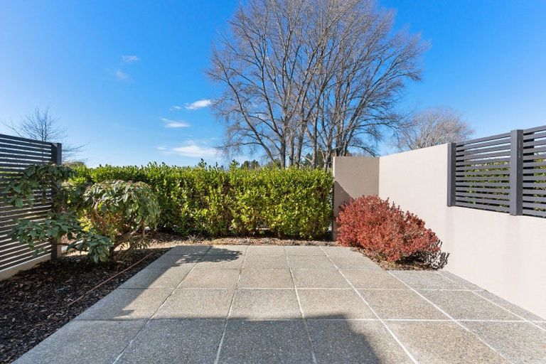Photo of property in 5/6 Harts Creek Lane, Northwood, Christchurch, 8051