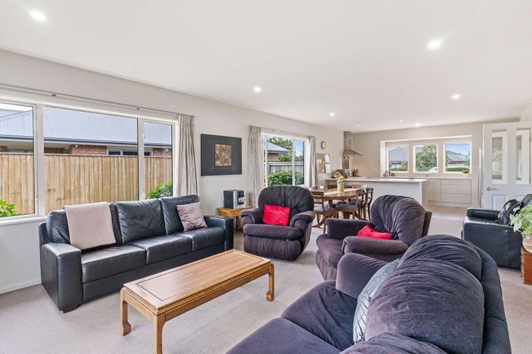 Photo of property in 8 Melville Crescent, Rolleston, 7614