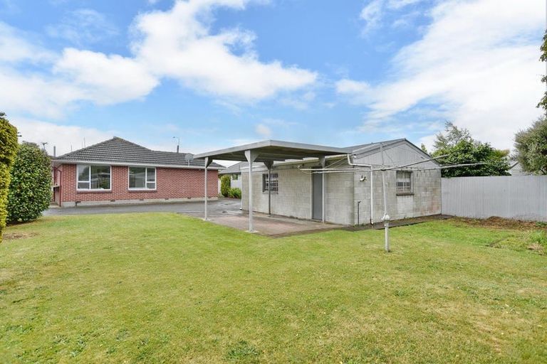 Photo of property in 91 Kendal Avenue, Burnside, Christchurch, 8053
