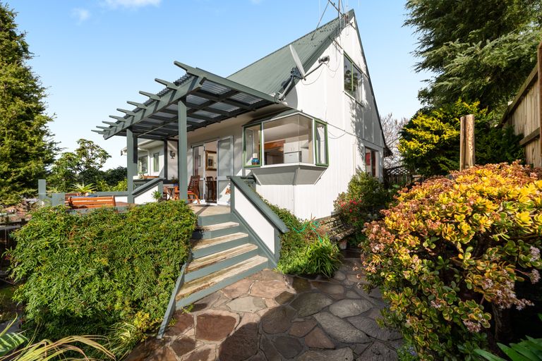 Photo of property in 71 Osprey Drive, Welcome Bay, Tauranga, 3112