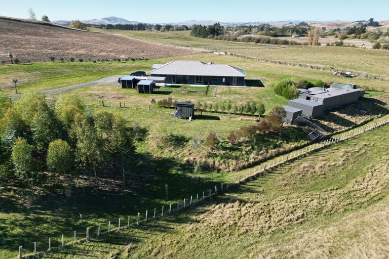 Photo of property in 52 Highlands Drive, Waipawa, 4210