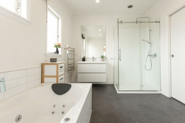 Photo of property in 305 Nottingley Road, Frimley, Hastings, 4120