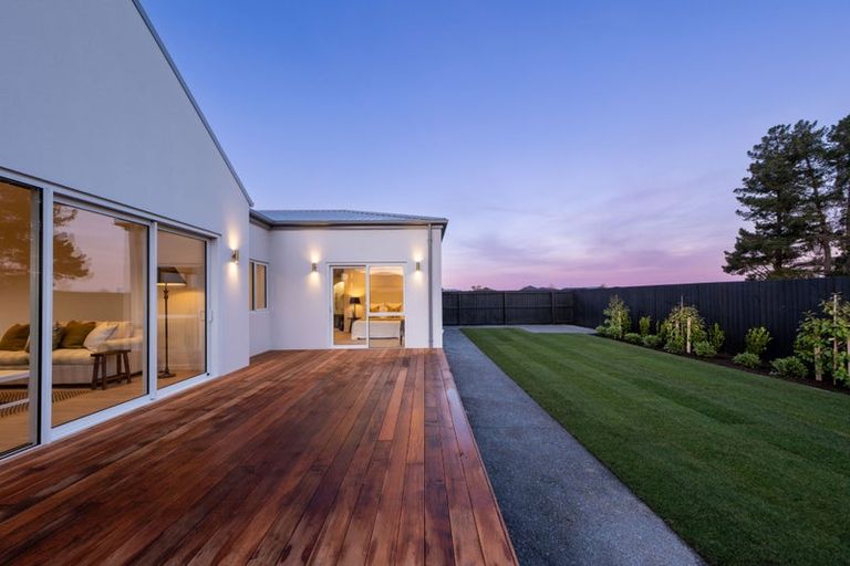 Photo of property in 44 Georgina Street, Marshland, Christchurch, 8083