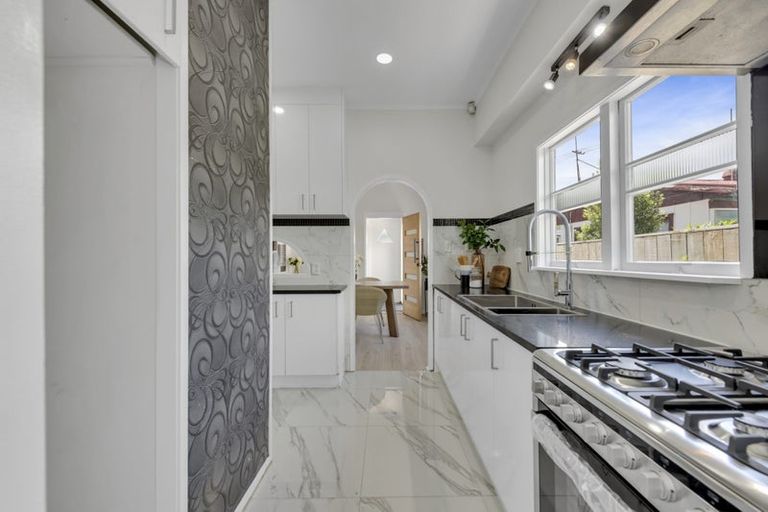 Photo of property in 6 Lipscombe Avenue, Papatoetoe, Auckland, 2025