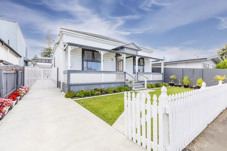 Photo of property in 78 Mcgrath Street, Napier South, Napier, 4110