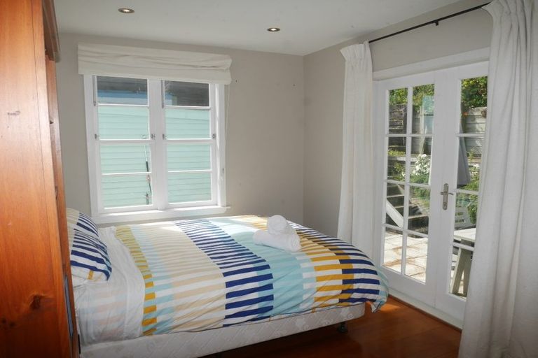 Photo of property in 27 Moana Road, Plimmerton, Porirua, 5026