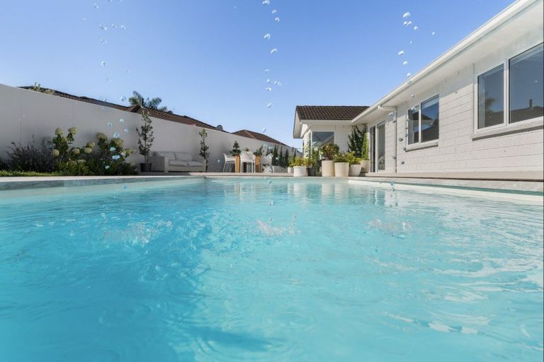 Photo of property in 19 Popata Close, Papamoa Beach, Papamoa, 3118