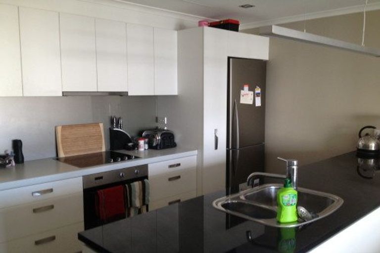 Photo of property in Bellagio Apartments, 4f/39 Taranaki Street, Te Aro, Wellington, 6011