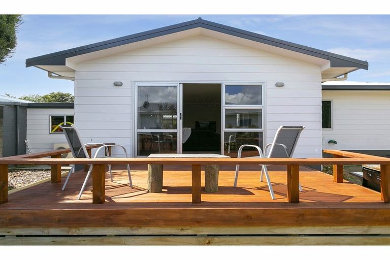 Photo of property in 2/35 Otupai Street, Two Mile Bay, Taupo, 3330