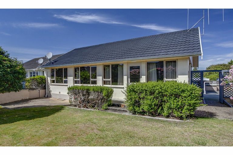 Photo of property in 2 Kitchener Square, Highfield, Timaru, 7910