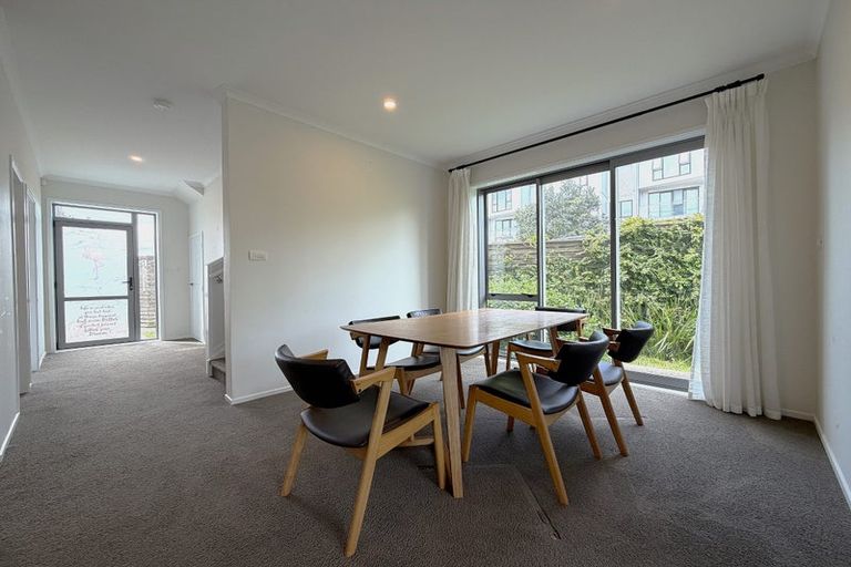 Photo of property in 63 Te Oneroa Way, Long Bay, Auckland, 0630