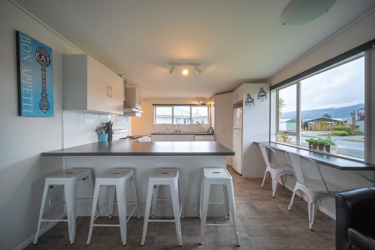 Photo of property in 36 Govan Drive, Te Anau, 9600