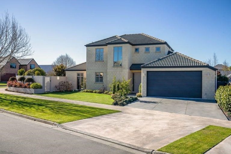 Photo of property in 1 Richard Seddon Drive, Northwood, Christchurch, 8051