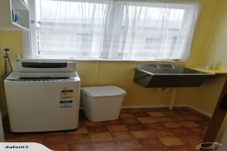 Photo of property in 42 Pitama Road, Awapuni, Palmerston North, 4412