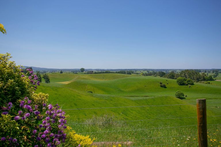 Photo of property in 32 Hetherington Road, Tirau, 3485