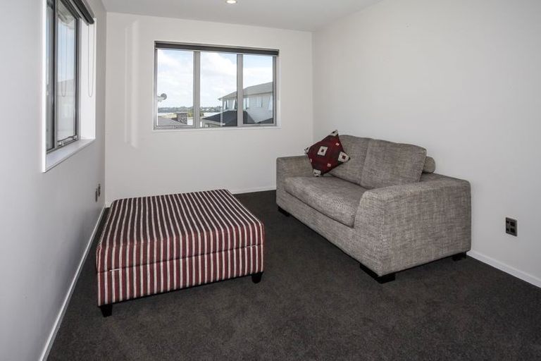 Photo of property in 293 Harbourside Drive, Karaka, Papakura, 2113