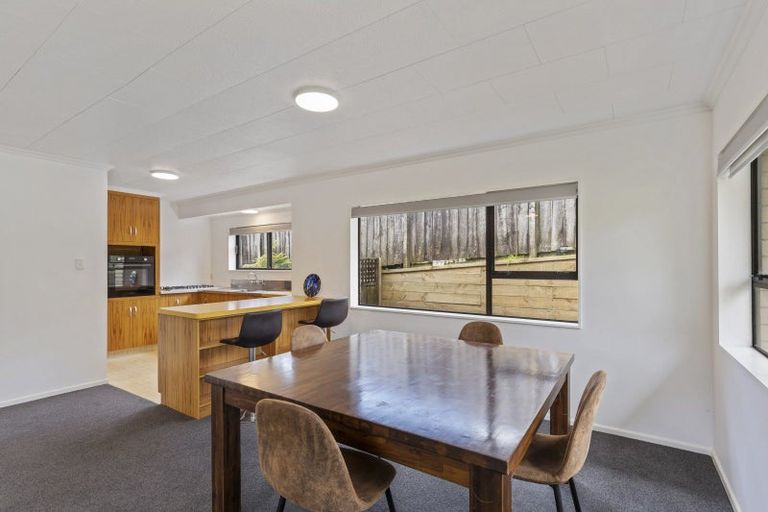 Photo of property in 2 Squire Place, Blagdon, New Plymouth, 4310