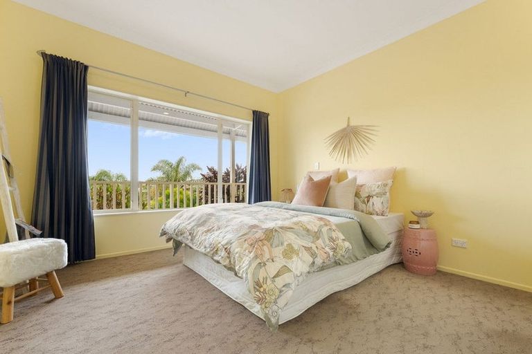 Photo of property in 1 Greenstone Way, Hairini, Tauranga, 3112