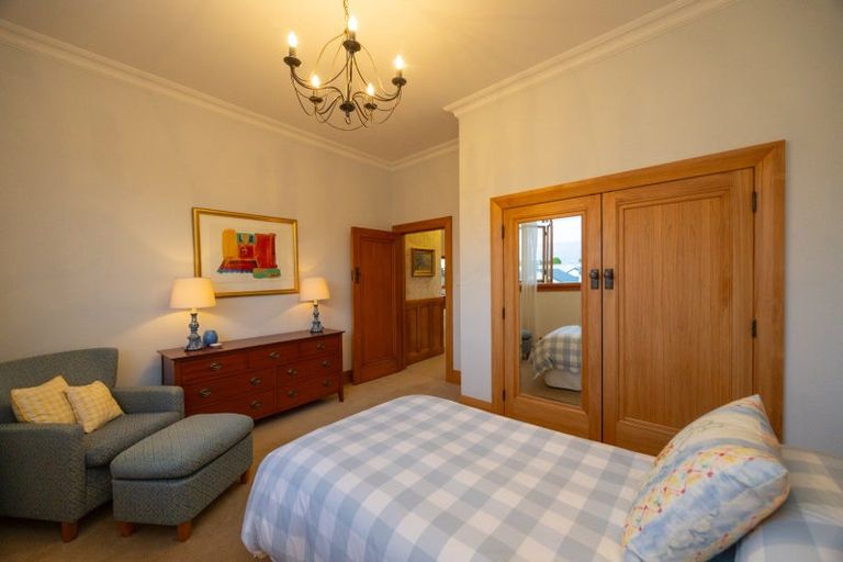 Photo of property in 4 Sierra Court, Roslyn, Palmerston North, 4414