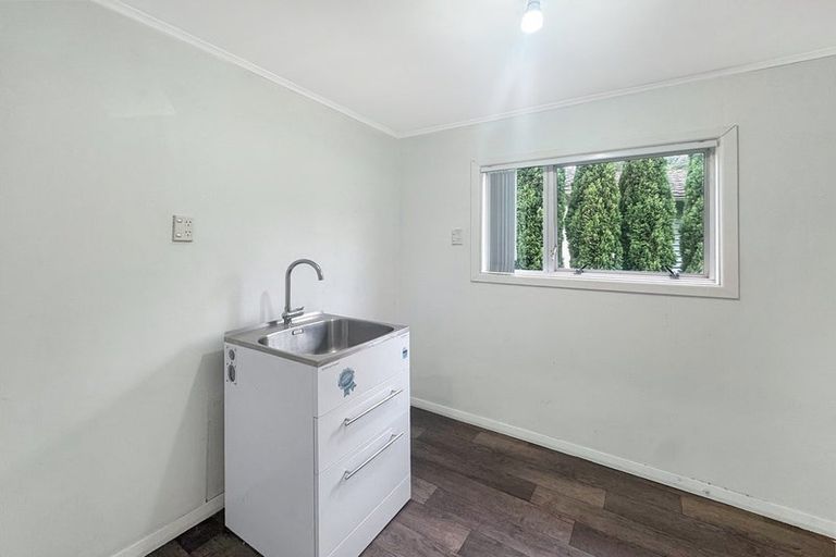 Photo of property in 1 Johnston Grove, Taita, Lower Hutt, 5011